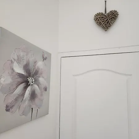 Douceur Et Charme Avec Jardinet Plein Sud * ツーロン